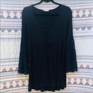 Cotton Candy boho western crochet detail blue top western size small